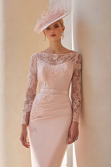 Fard à joues rose illusion col bateau satin midi robe mère de la mariée avec dentelle